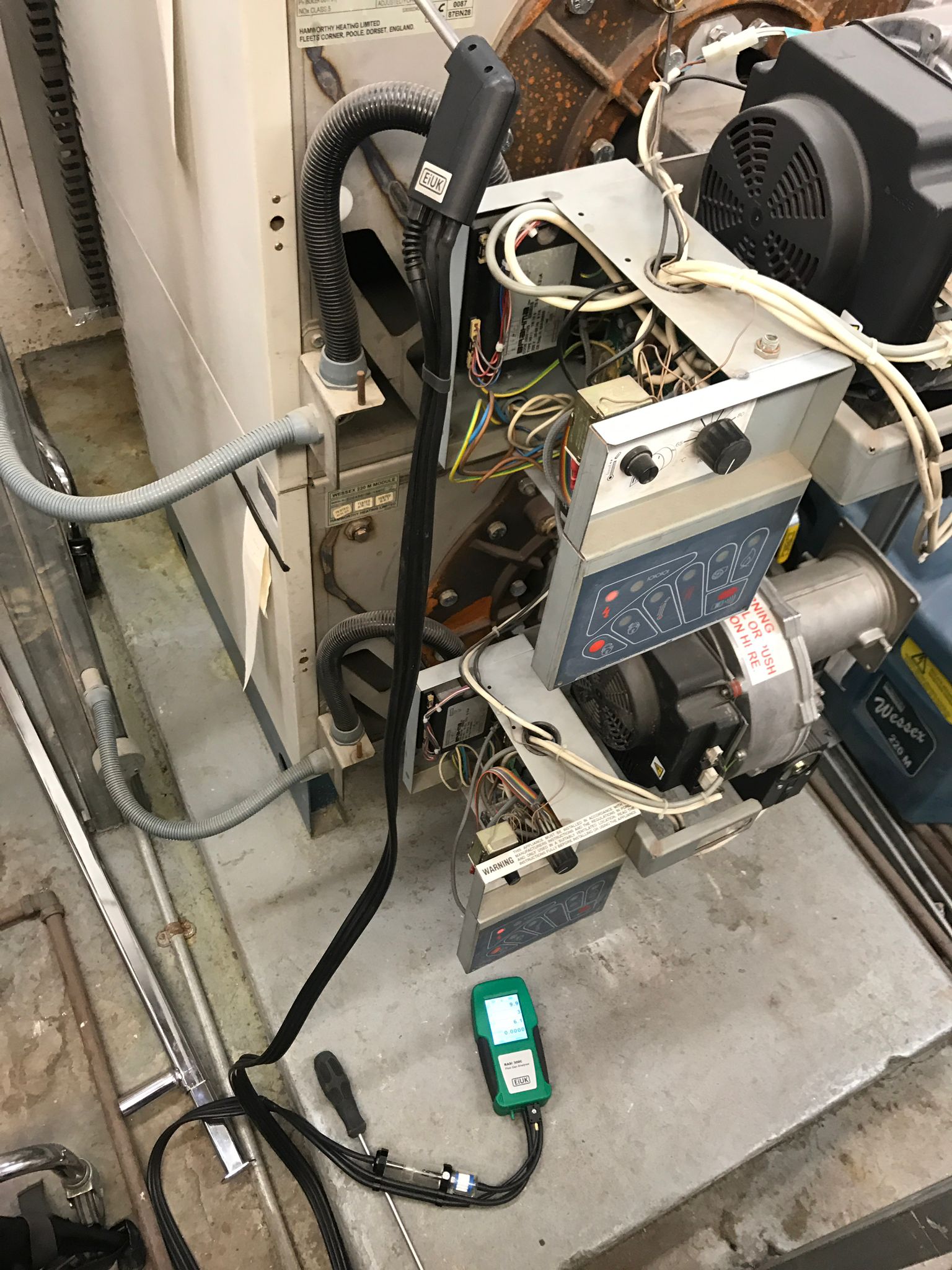 gas safe registered engineer near me Hornchurch, RM11, RM12